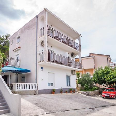 Cheap Apartment Tanja Трогир Екстериор снимка