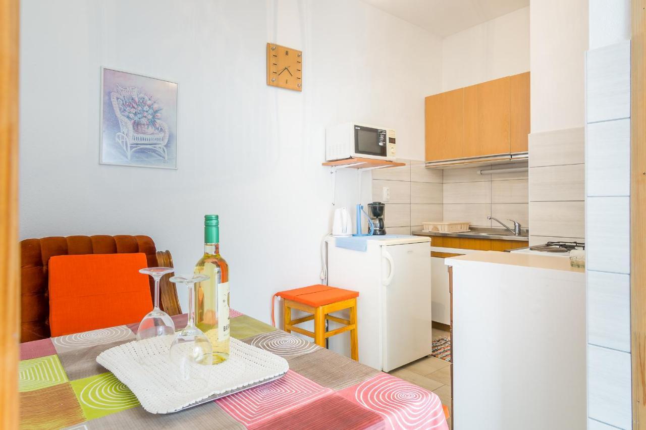 Cheap Apartment Tanja Трогир Екстериор снимка