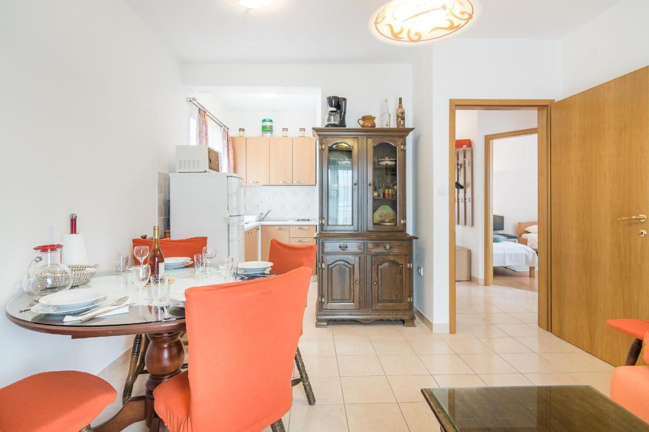 Cheap Apartment Tanja Трогир Екстериор снимка