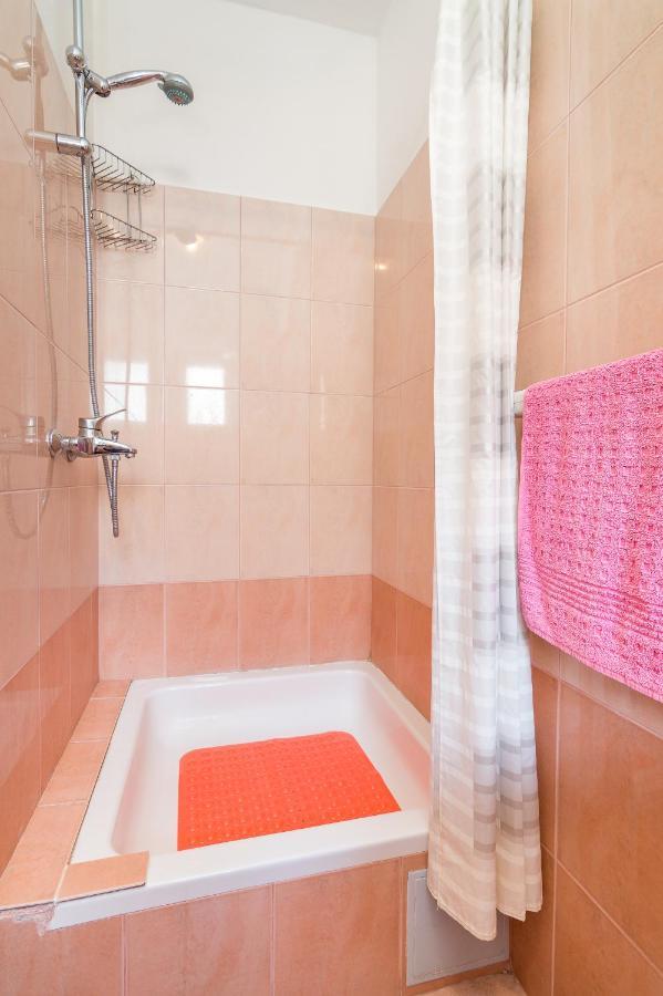 Cheap Apartment Tanja Трогир Екстериор снимка