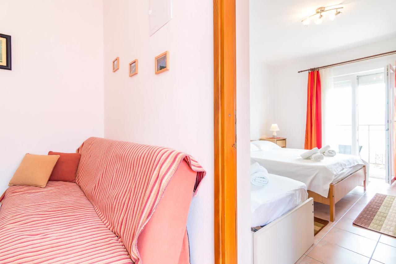 Cheap Apartment Tanja Трогир Екстериор снимка